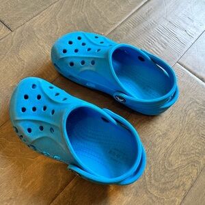 CROCS Kids Bright Blue Classic Clogs